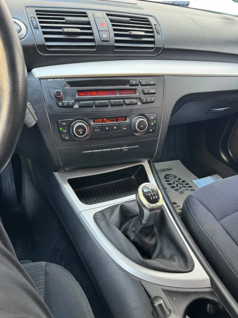 Cumpara/ Vinde online BMW 1 Series 2009 SH, la cel mai bun pret pentru tine!