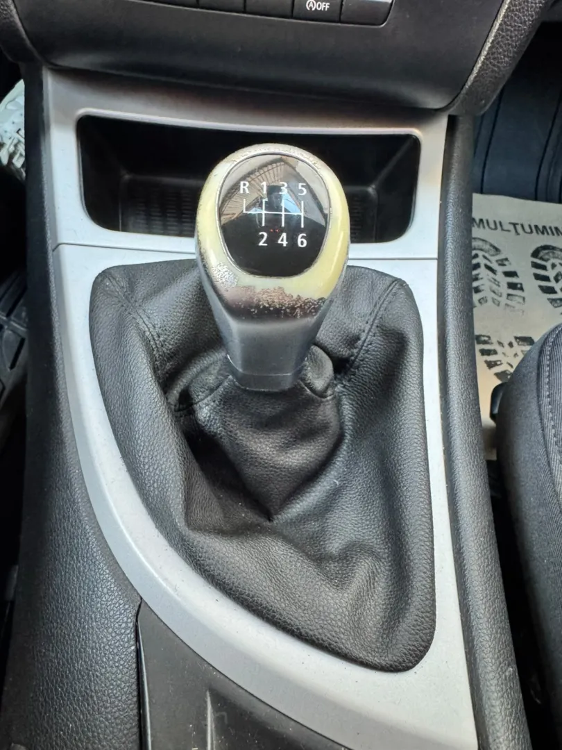 Cumpara/ Vinde online BMW 1 Series 2009 SH, la cel mai bun pret pentru tine!