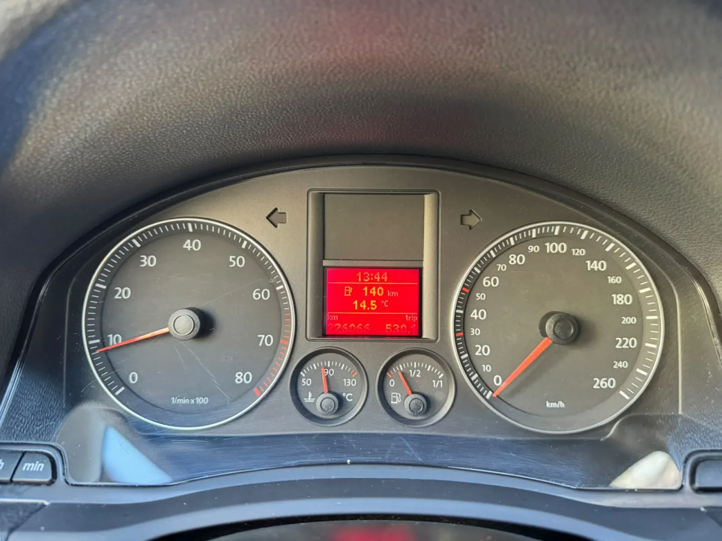 Cumpara/ Vinde online Volkswagen Jetta 2007 SH, la cel mai bun pret pentru tine!
