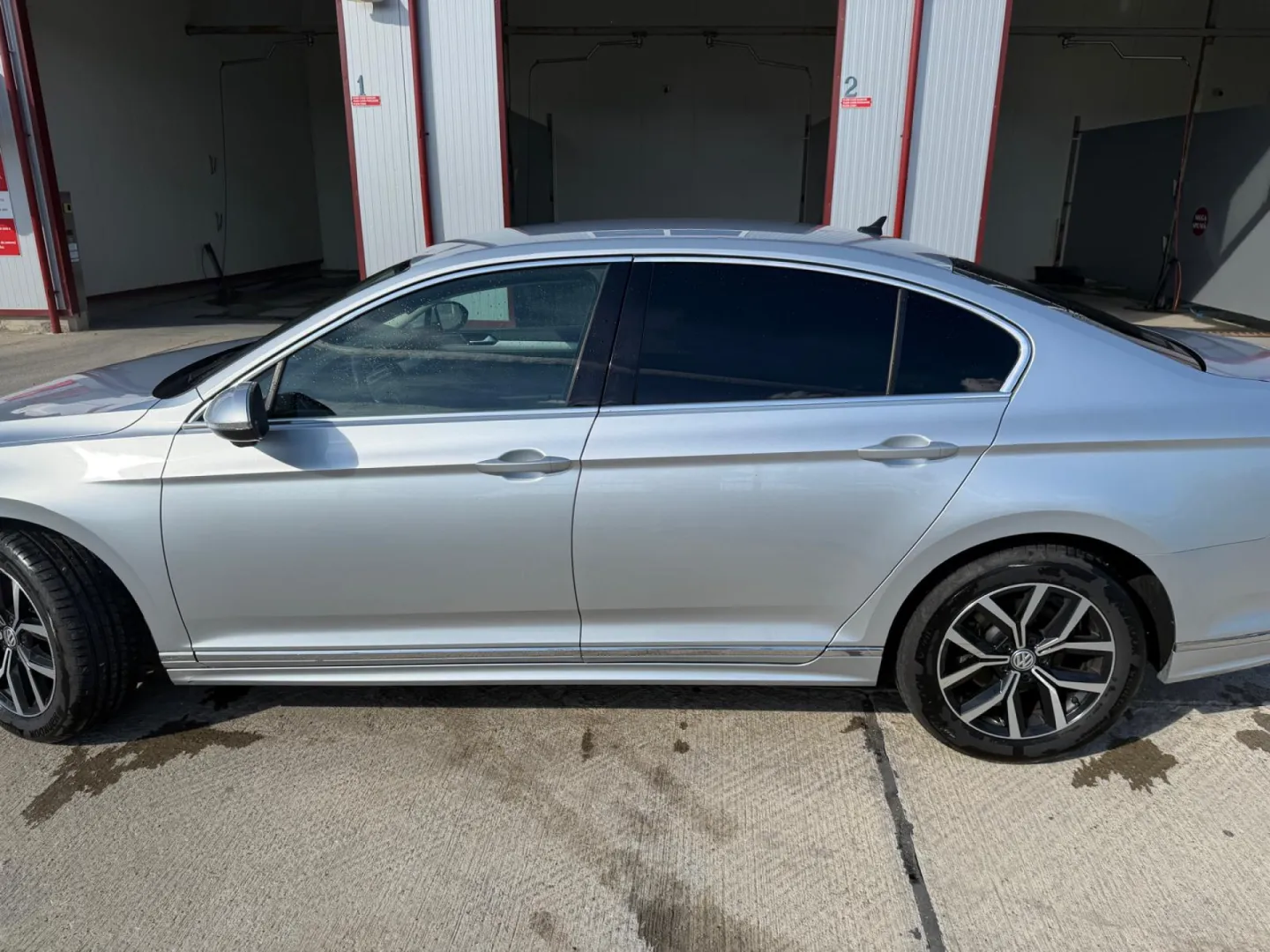 Cumpara/ Vinde online Volkswagen Passat 2018 SH, la cel mai bun pret pentru tine!