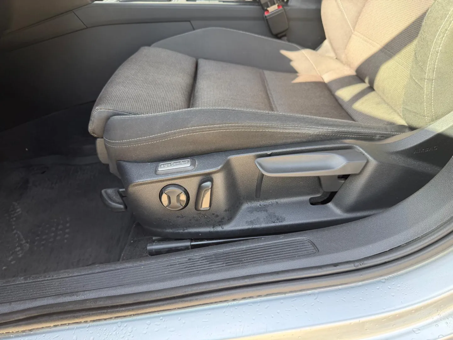 Cumpara/ Vinde online Volkswagen Passat 2018 SH, la cel mai bun pret pentru tine!