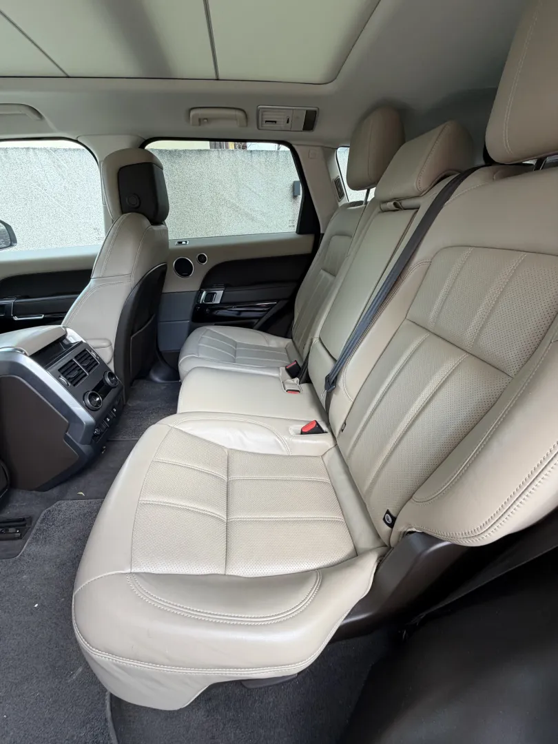 Cumpara/ Vinde online Land Rover Range Rover Sport 2020 SH, la cel mai bun pret pentru tine!