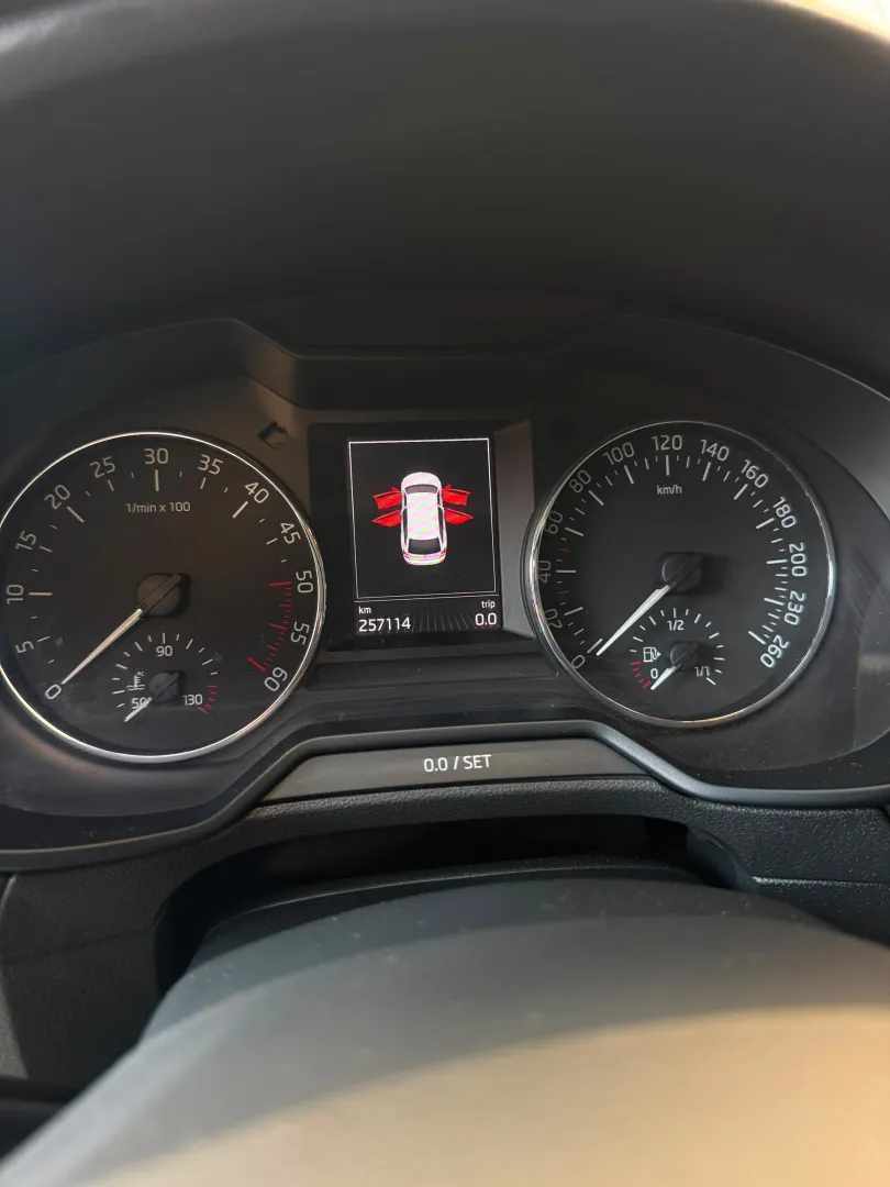 Cumpara/ Vinde online Skoda Octavia 2015 SH, la cel mai bun pret pentru tine!