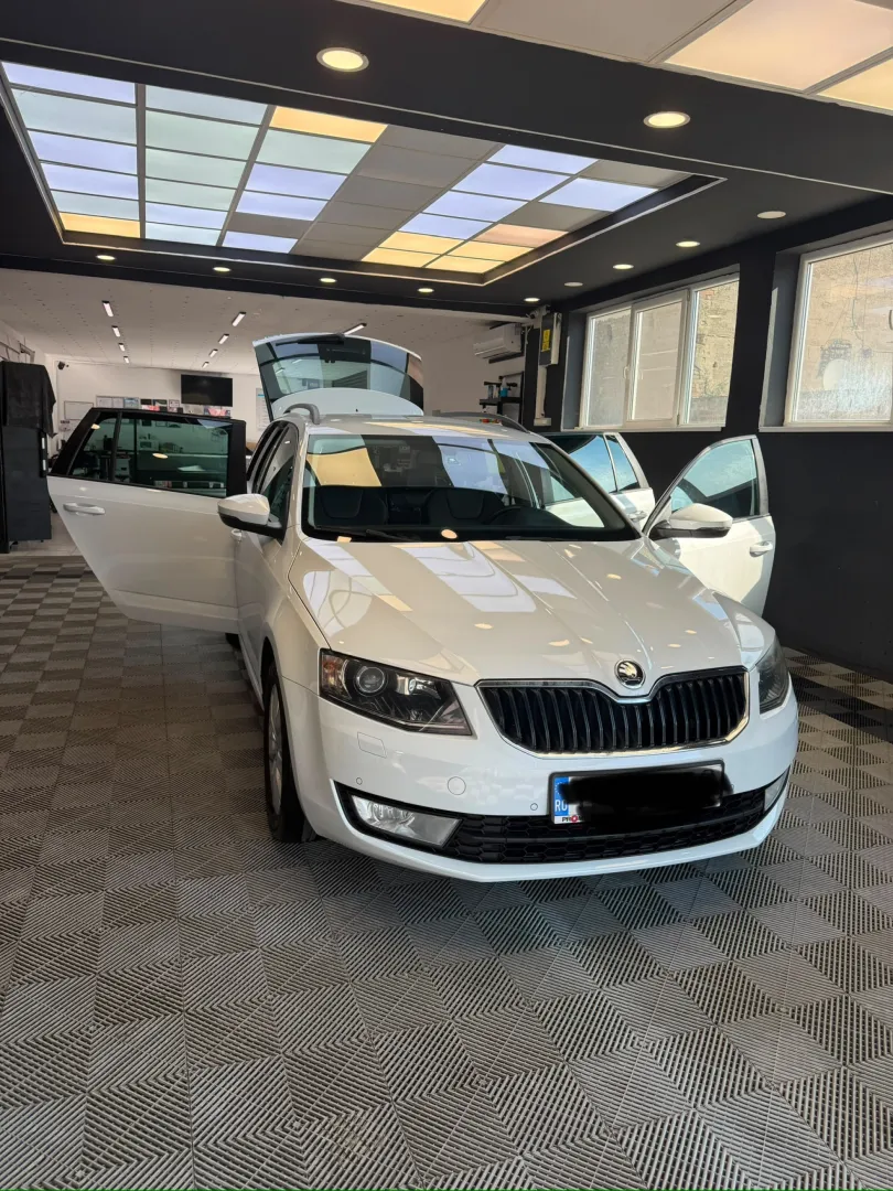 Cumpara/ Vinde online Skoda Octavia 2015 SH, la cel mai bun pret pentru tine!