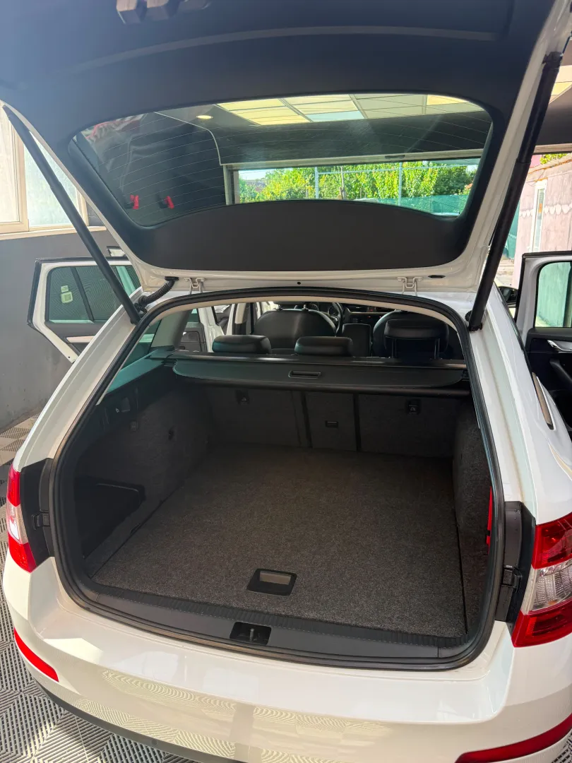 Cumpara/ Vinde online Skoda Octavia 2015 SH, la cel mai bun pret pentru tine!