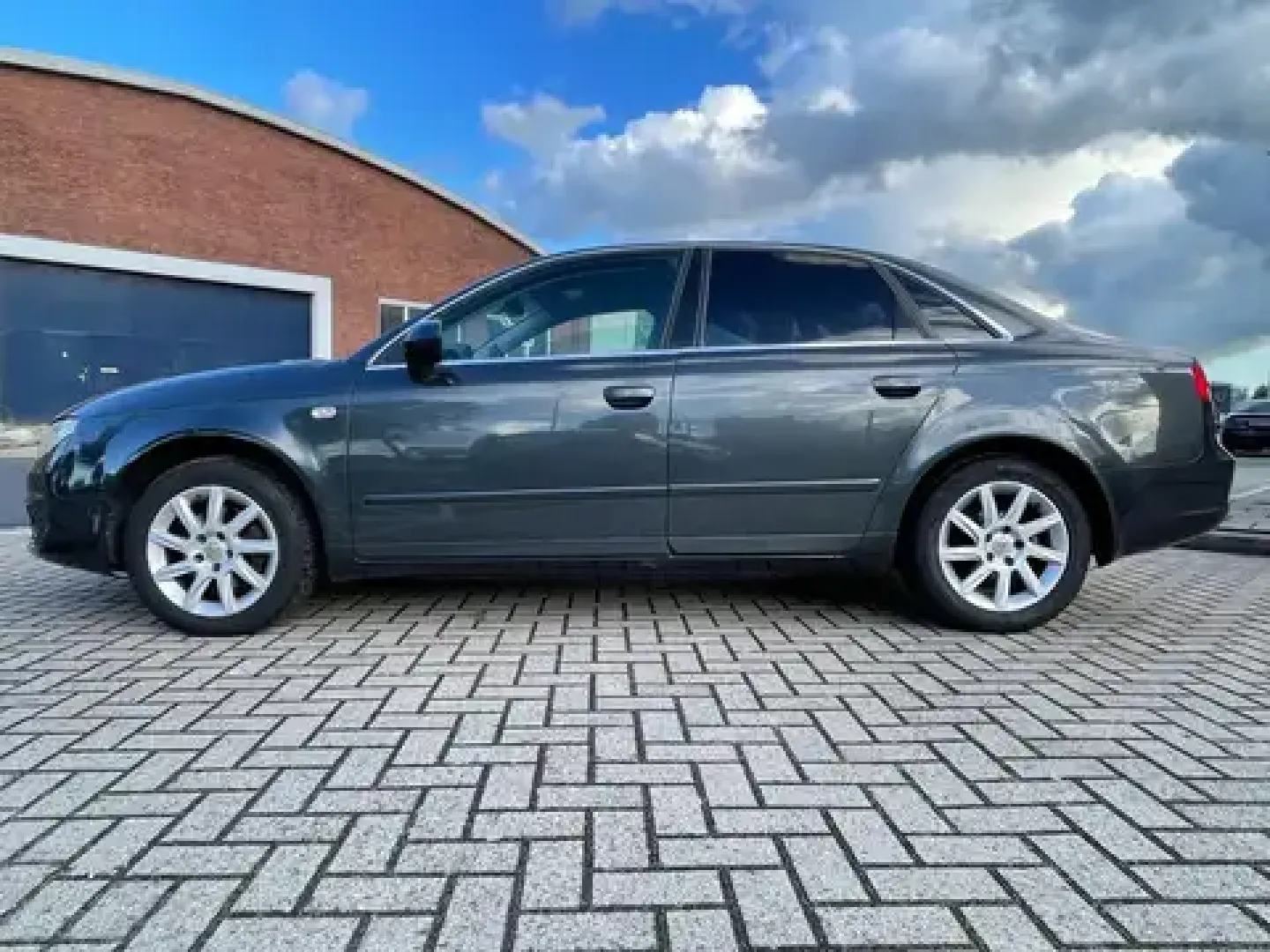 Cumpara/ Vinde online Seat Exeo 2009 SH, la cel mai bun pret pentru tine!