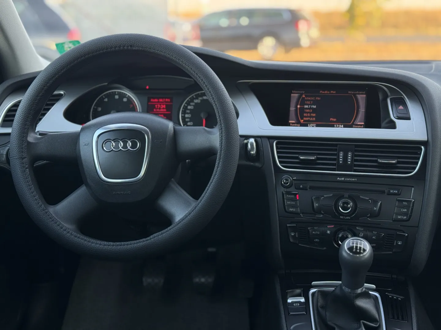 Cumpara/ Vinde online Audi A4 2009 SH, la cel mai bun pret pentru tine!