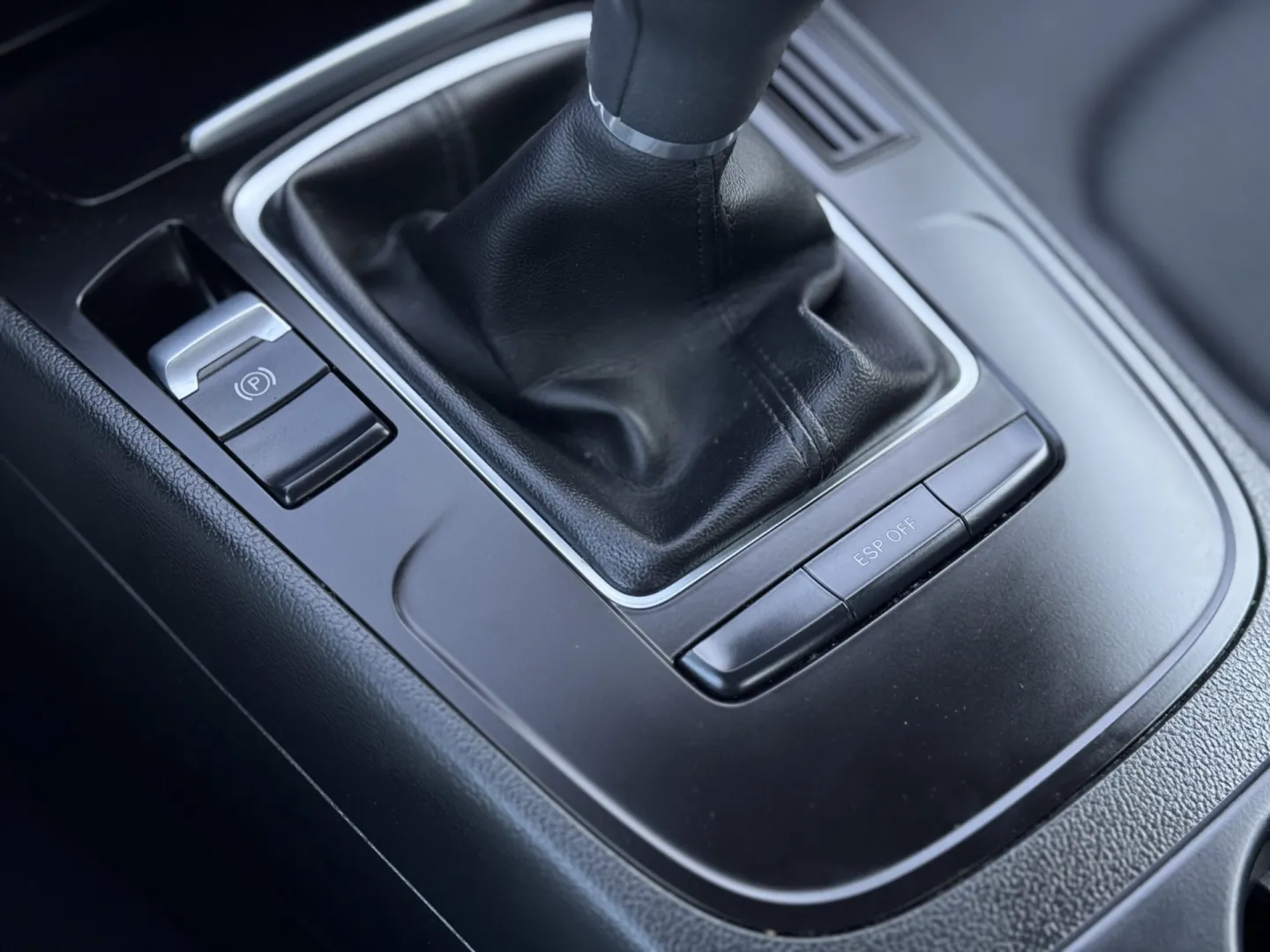 Cumpara/ Vinde online Audi A4 2009 SH, la cel mai bun pret pentru tine!