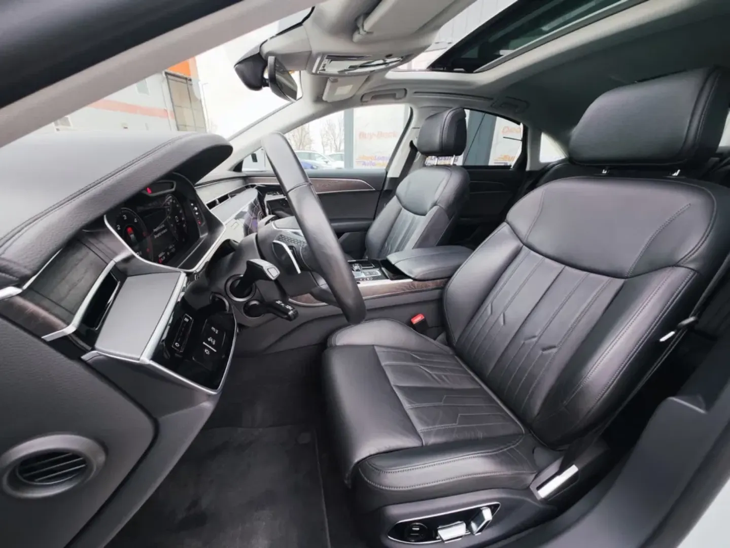 Cumpara/ Vinde online Audi A8 2022 SH, la cel mai bun pret pentru tine!