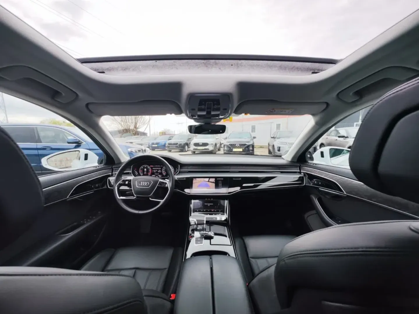 Cumpara/ Vinde online Audi A8 2022 SH, la cel mai bun pret pentru tine!