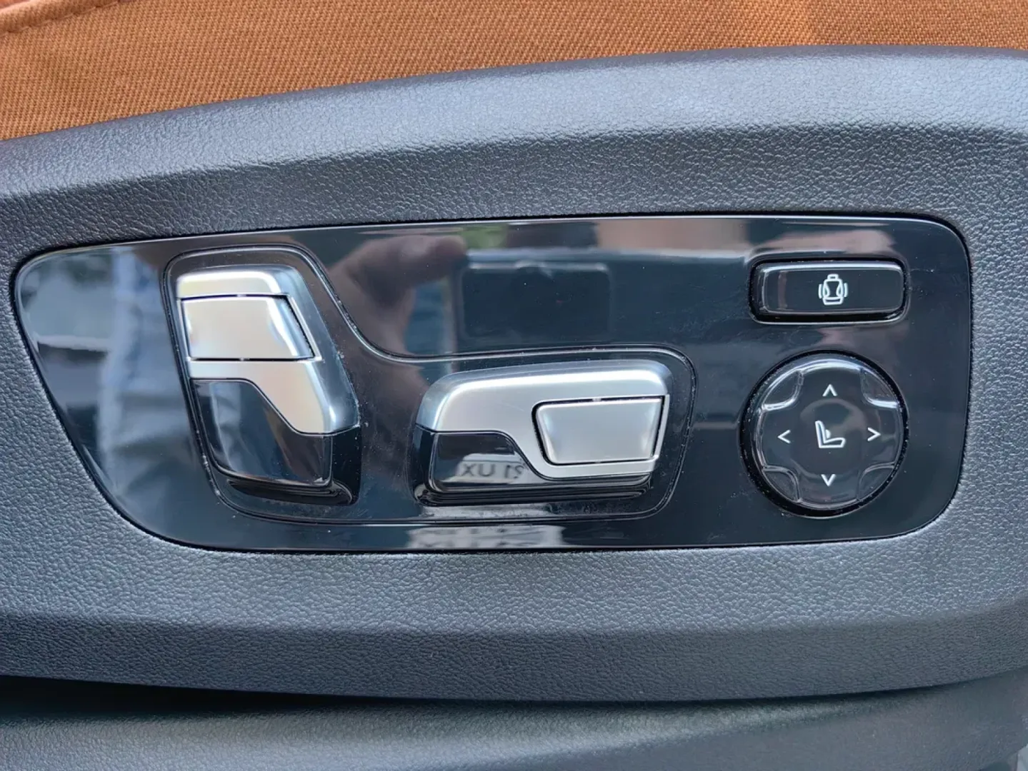 Cumpara/ Vinde online BMW X5 2022 SH, la cel mai bun pret pentru tine!