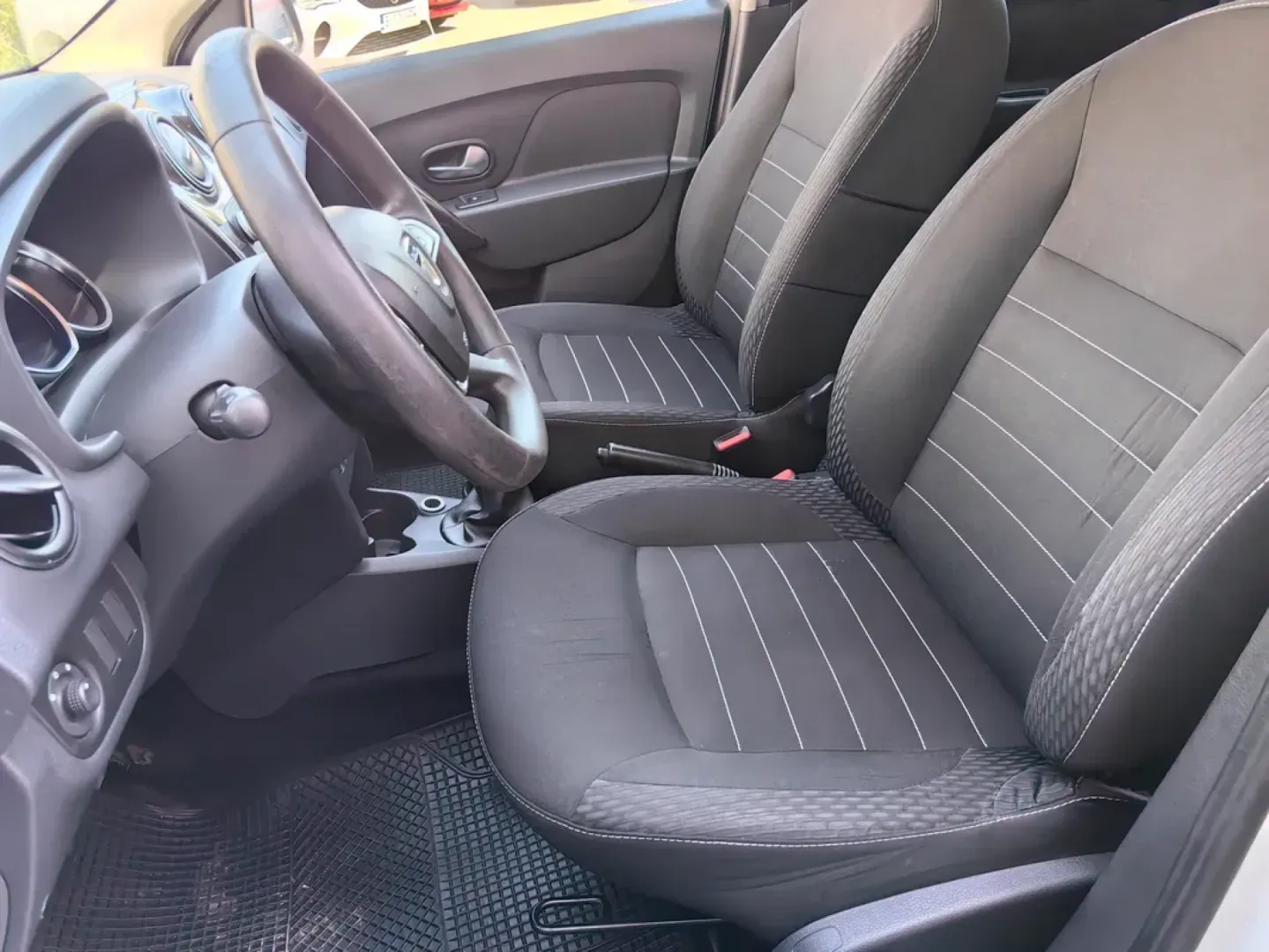 Cumpara/ Vinde online Dacia Logan 2020 SH, la cel mai bun pret pentru tine!