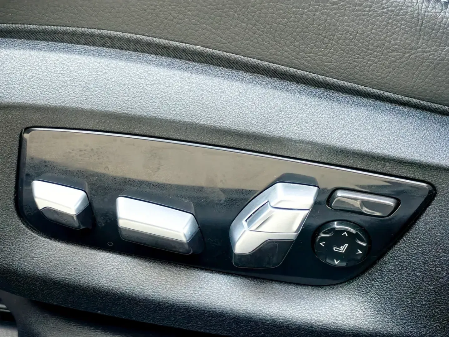 Cumpara/ Vinde online BMW 5 Series 2021 SH, la cel mai bun pret pentru tine!
