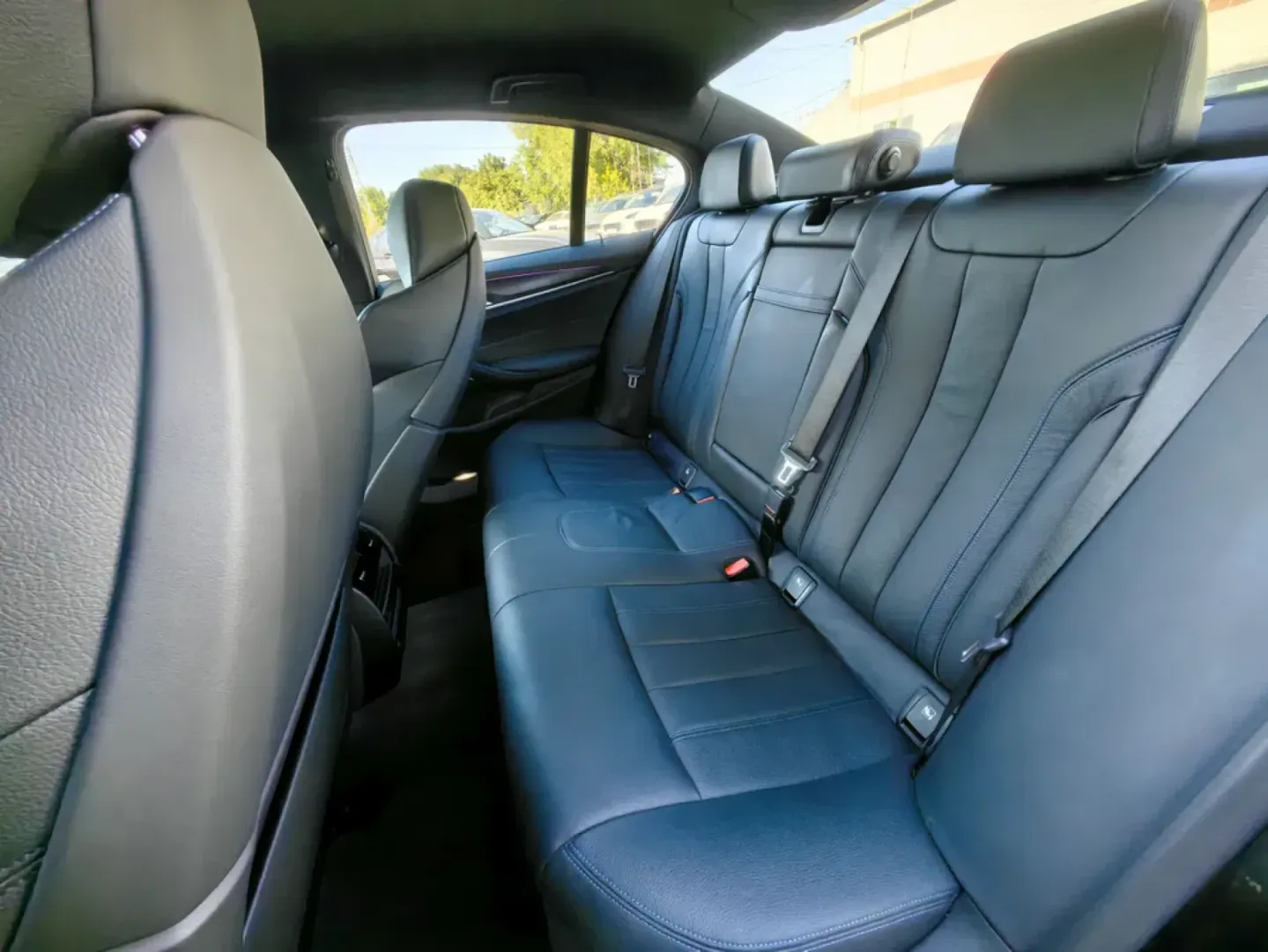 Cumpara/ Vinde online BMW 5 Series 2021 SH, la cel mai bun pret pentru tine!