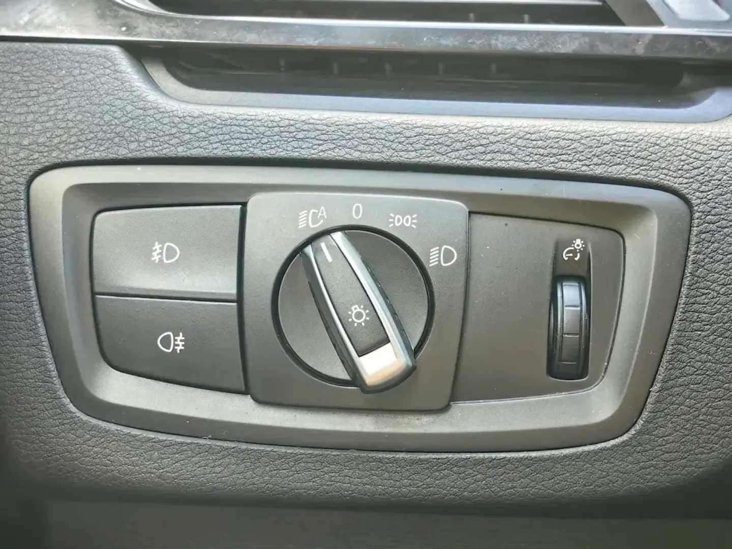 Cumpara/ Vinde online BMW X1 2019 SH, la cel mai bun pret pentru tine!