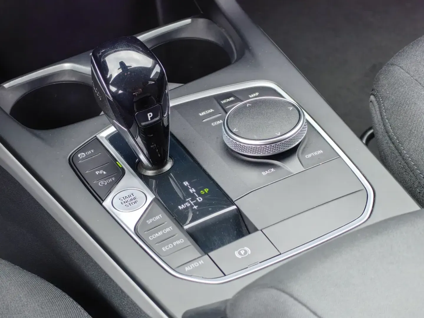 Cumpara/ Vinde online BMW 1 Series 2022 SH, la cel mai bun pret pentru tine!