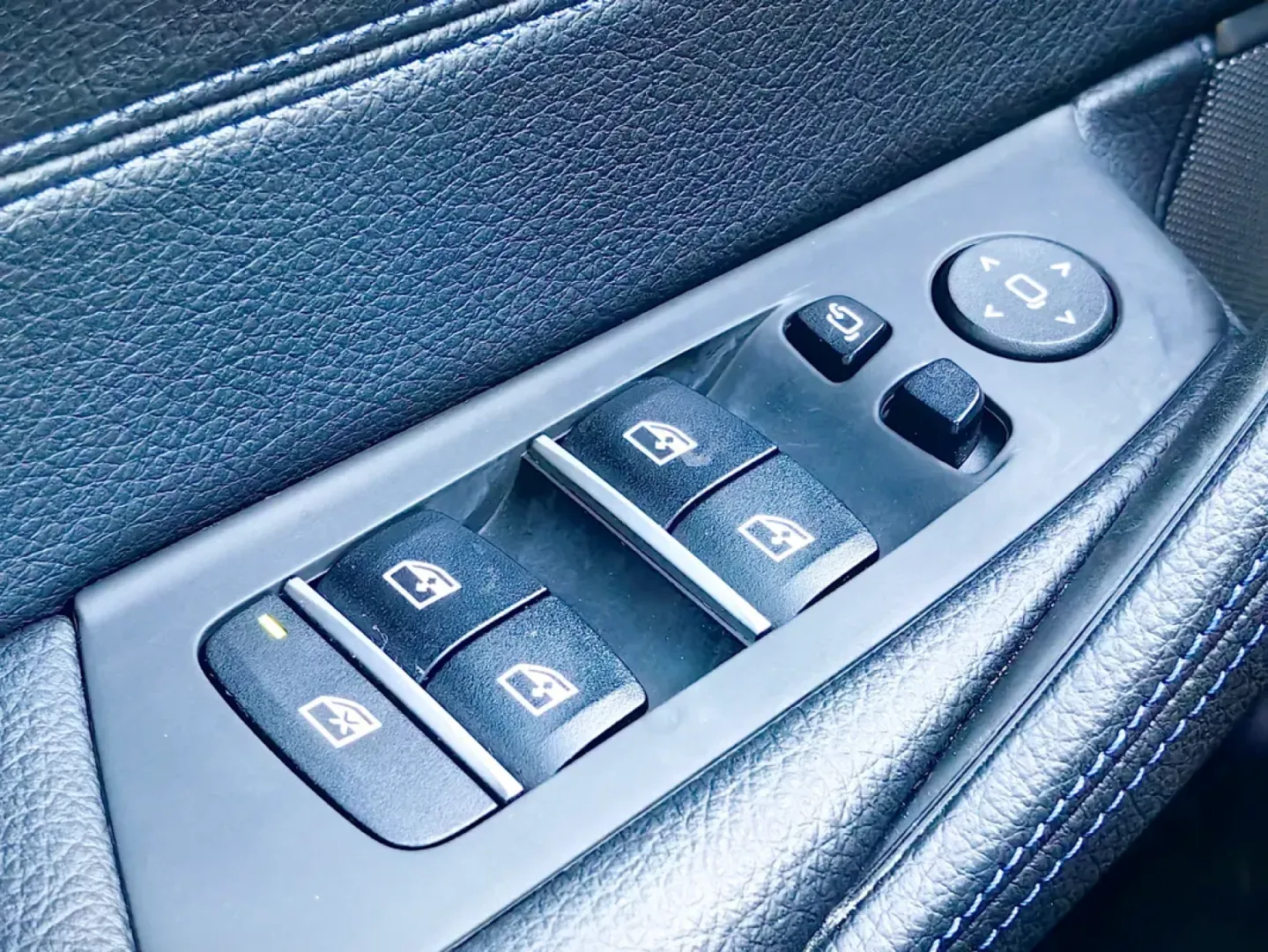 Cumpara/ Vinde online BMW 5 Series 2021 SH, la cel mai bun pret pentru tine!