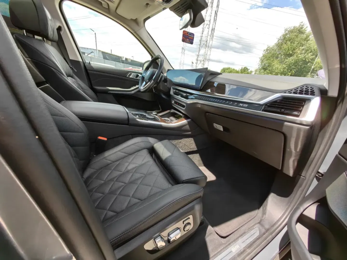 Cumpara/ Vinde online BMW X5 2023 SH, la cel mai bun pret pentru tine!