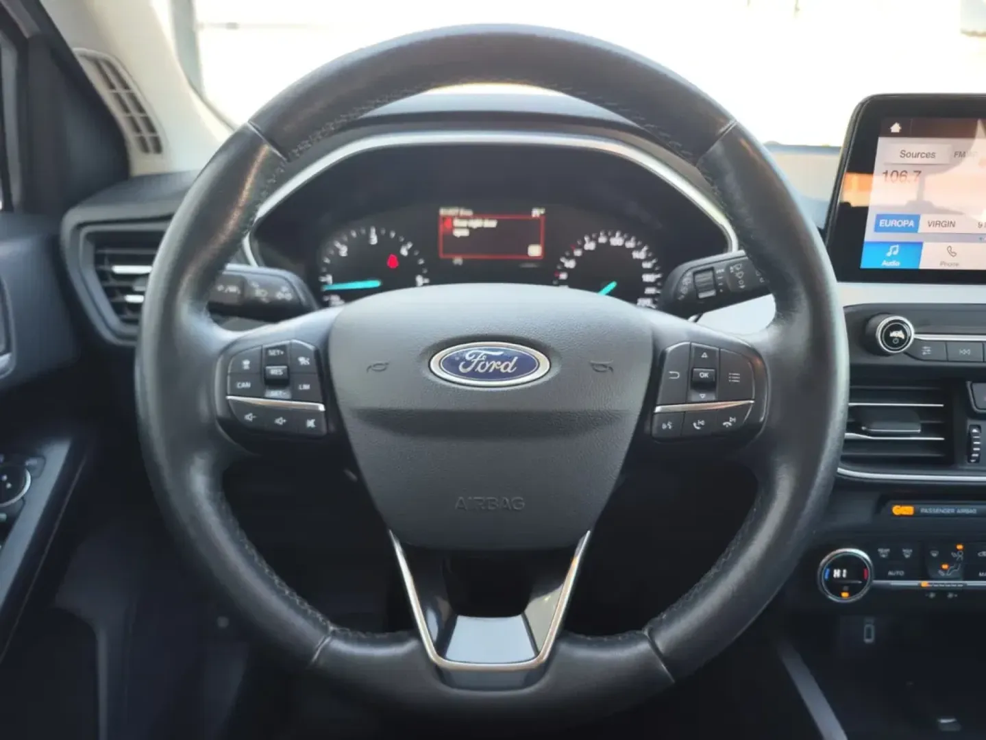 Cumpara/ Vinde online Ford Focus 2020 SH, la cel mai bun pret pentru tine!