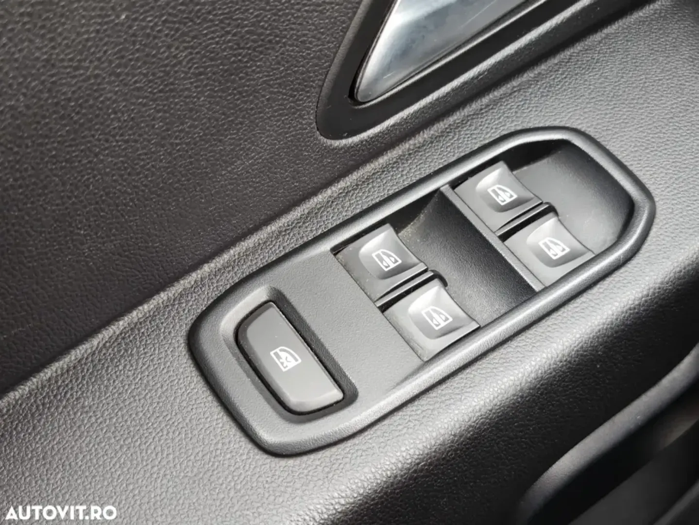 Cumpara/ Vinde online Dacia Duster 2021 SH, la cel mai bun pret pentru tine!