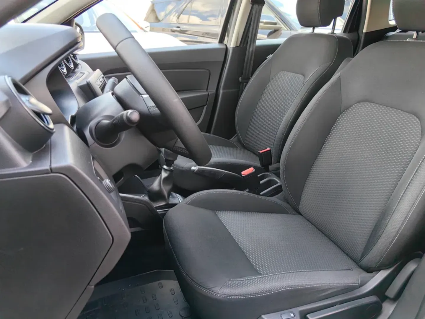 Cumpara/ Vinde online Dacia Duster 2021 SH, la cel mai bun pret pentru tine!