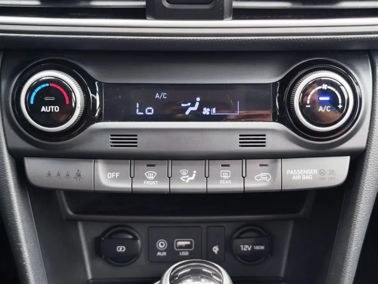 Cumpara/ Vinde online Hyundai Kona 2019 SH, la cel mai bun pret pentru tine!