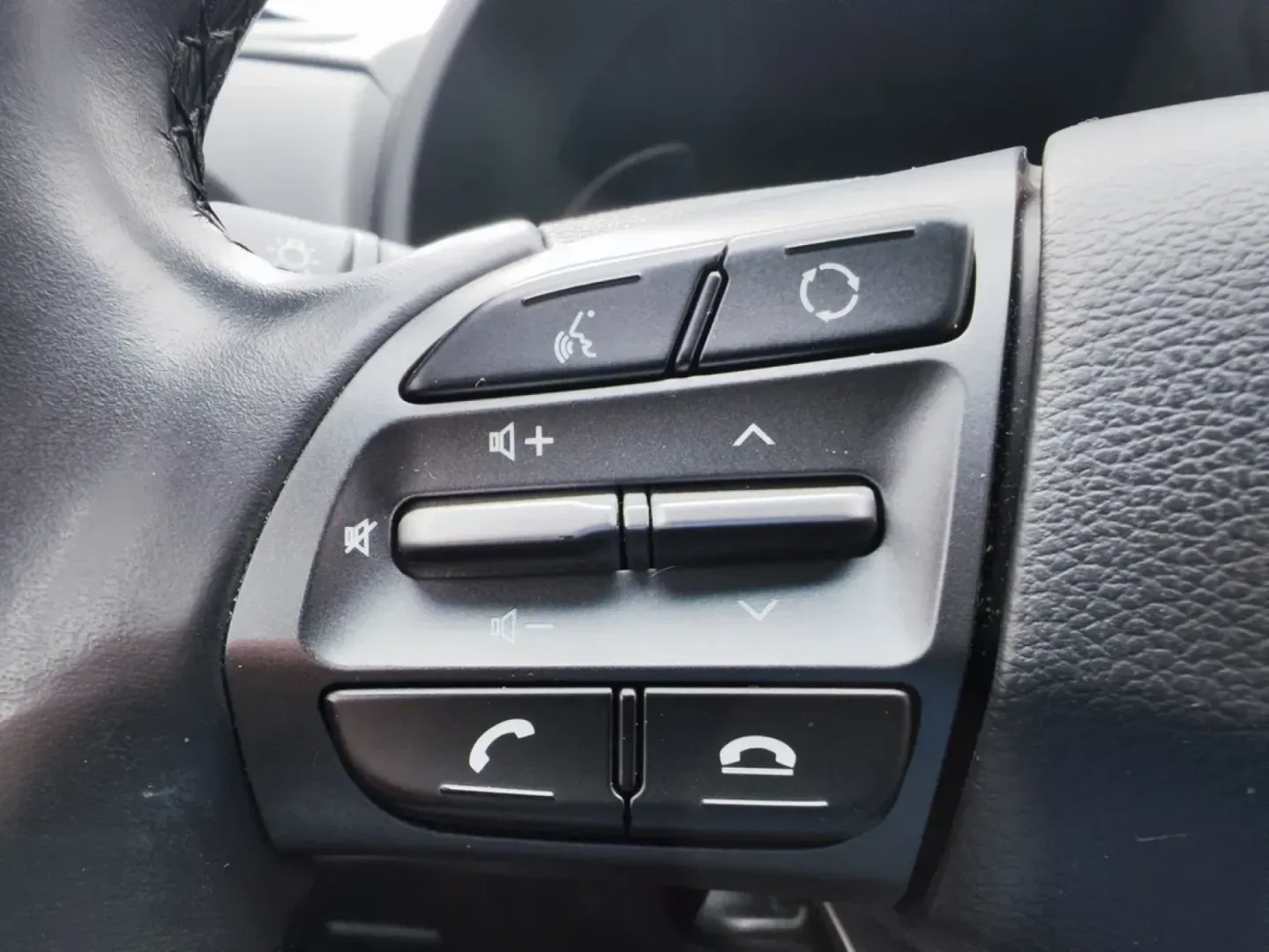 Cumpara/ Vinde online Hyundai Kona 2019 SH, la cel mai bun pret pentru tine!