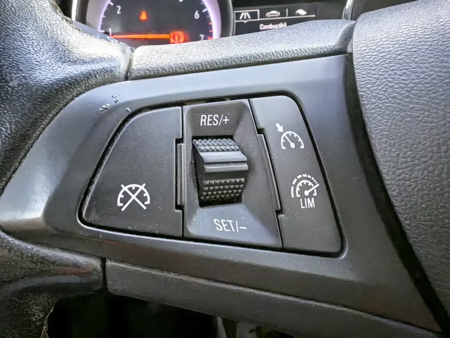 Cumpara/ Vinde online Opel Astra 2022 SH, la cel mai bun pret pentru tine!