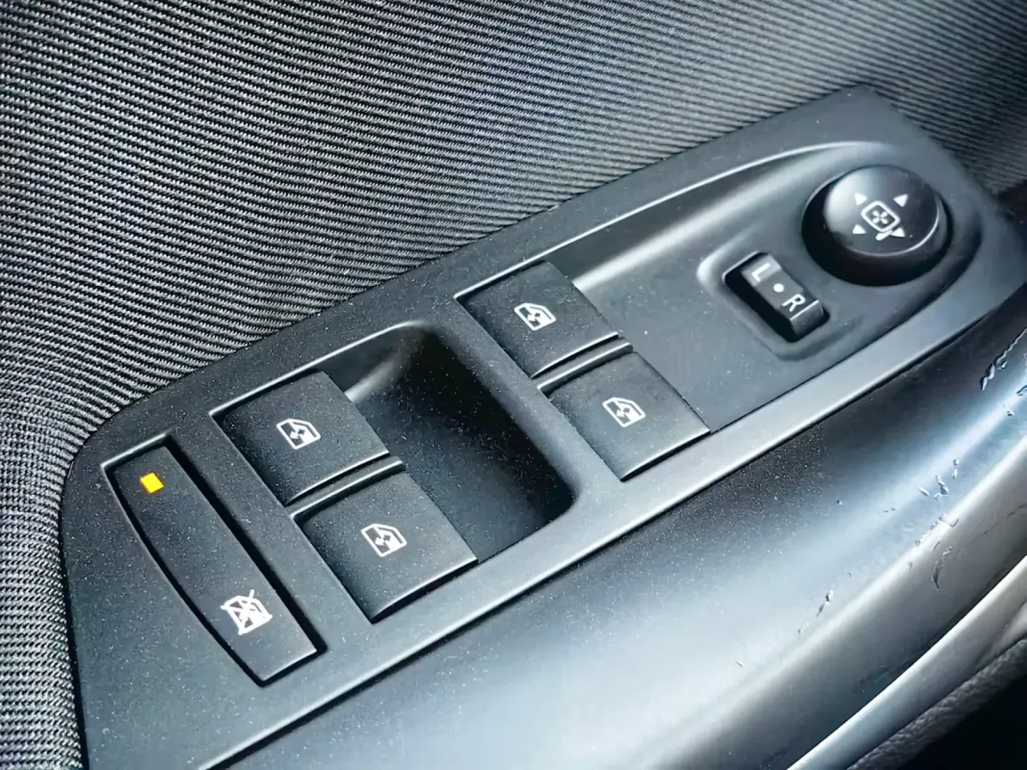 Cumpara/ Vinde online Opel Astra 2022 SH, la cel mai bun pret pentru tine!