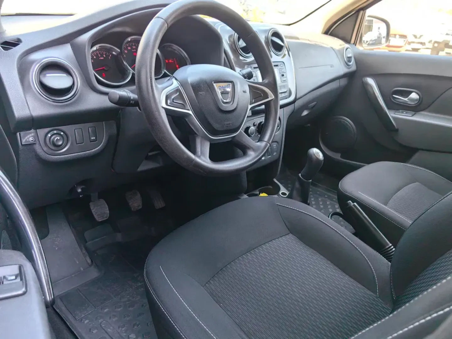 Cumpara/ Vinde online Dacia Logan 2019 SH, la cel mai bun pret pentru tine!