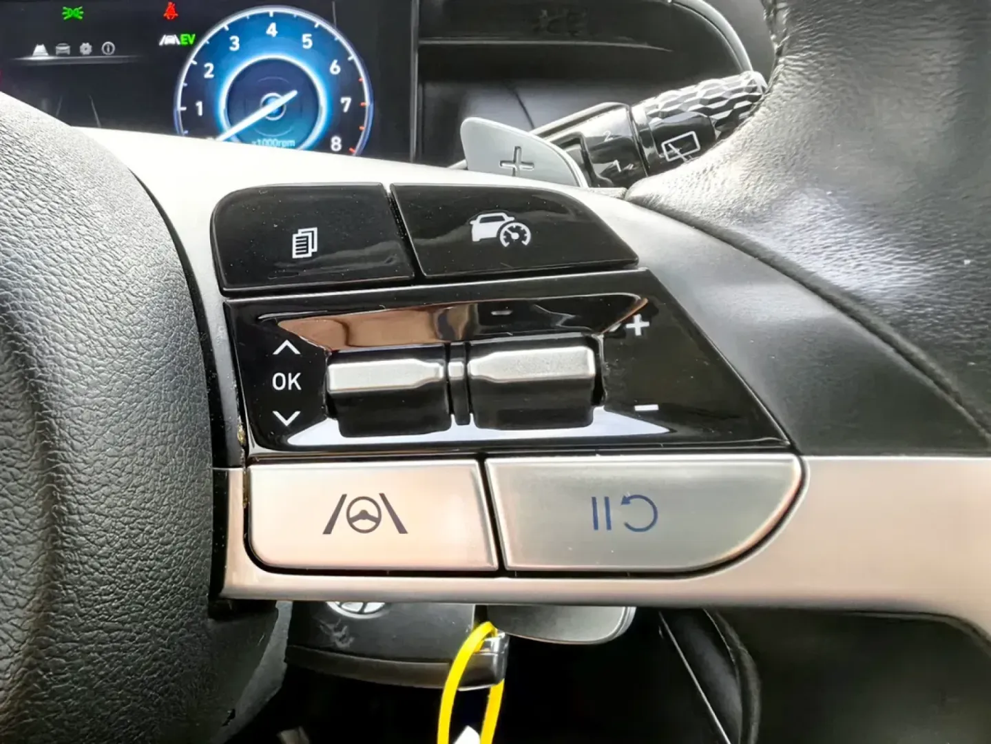 Cumpara/ Vinde online Hyundai Tucson 2024 SH, la cel mai bun pret pentru tine!