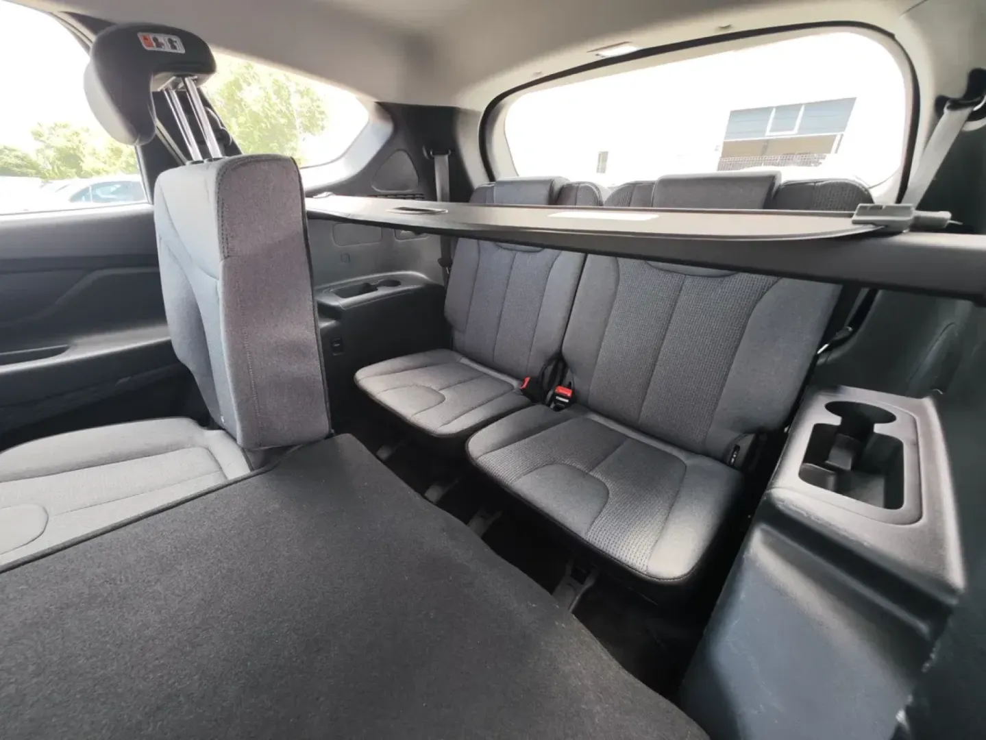 Cumpara/ Vinde online Hyundai Santa Fe 2022 SH, la cel mai bun pret pentru tine!