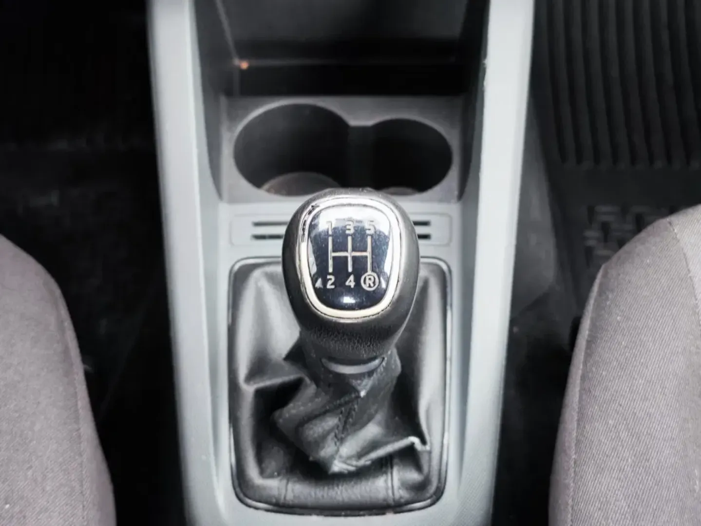 Cumpara/ Vinde online Skoda Fabia 2018 SH, la cel mai bun pret pentru tine!