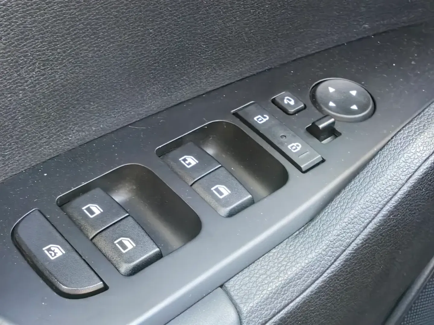 Cumpara/ Vinde online Kia Sportage 2022 SH, la cel mai bun pret pentru tine!