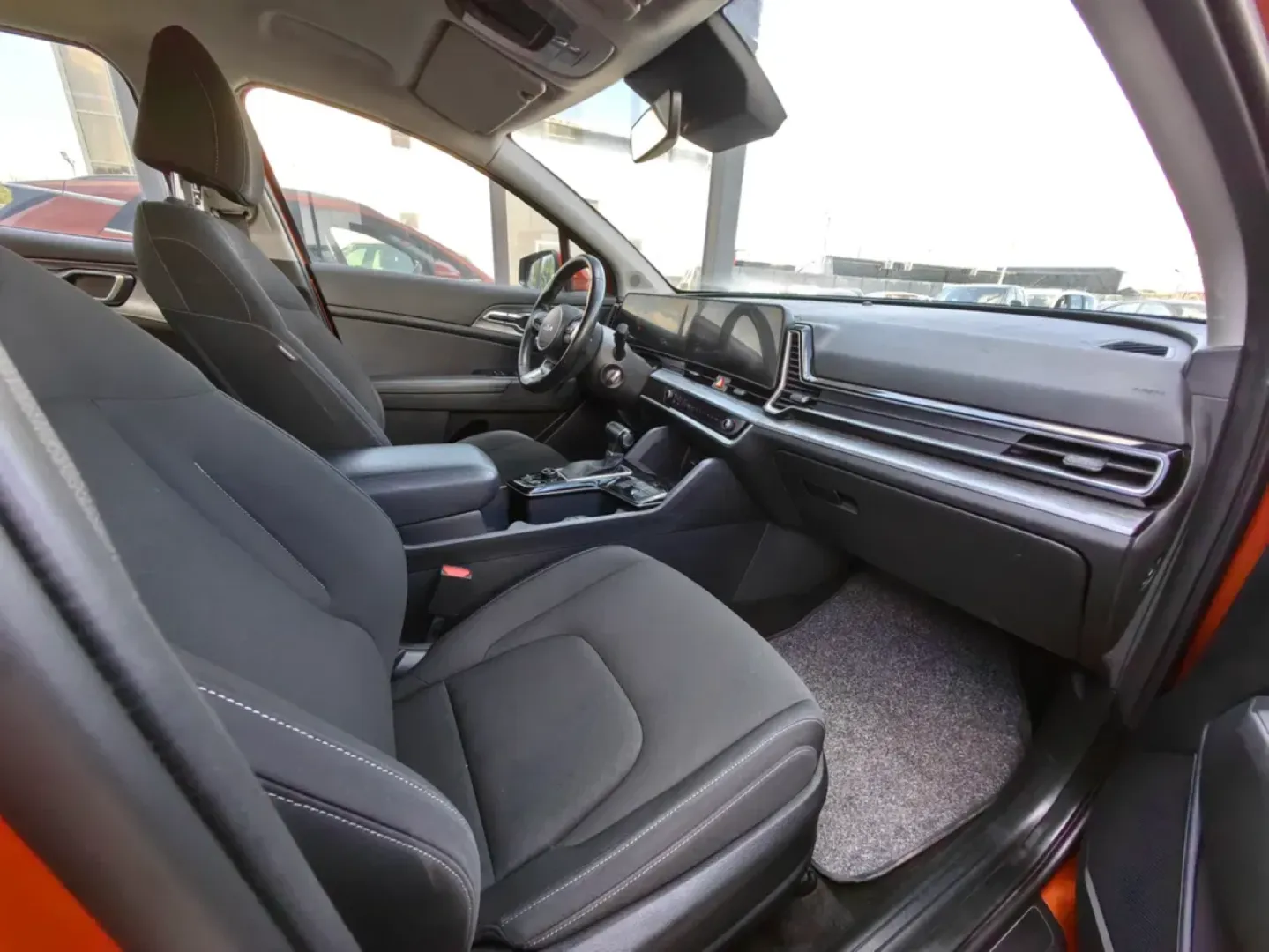 Cumpara/ Vinde online Kia Sportage 2022 SH, la cel mai bun pret pentru tine!