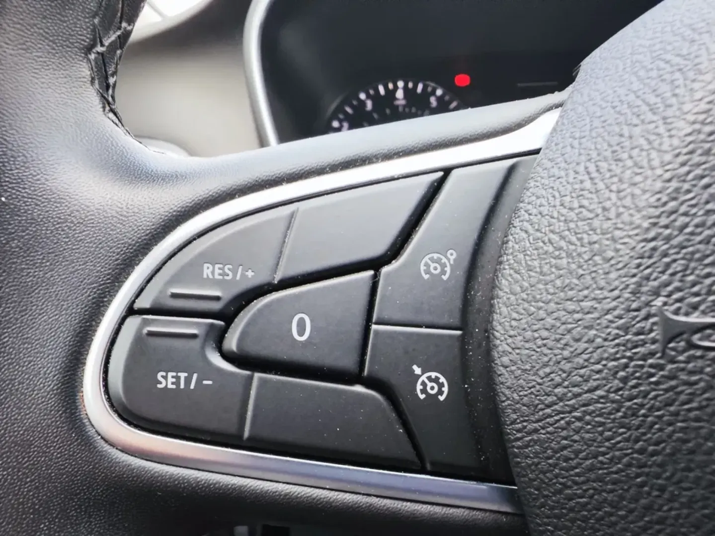 Cumpara/ Vinde online Renault Megane 2022 SH, la cel mai bun pret pentru tine!