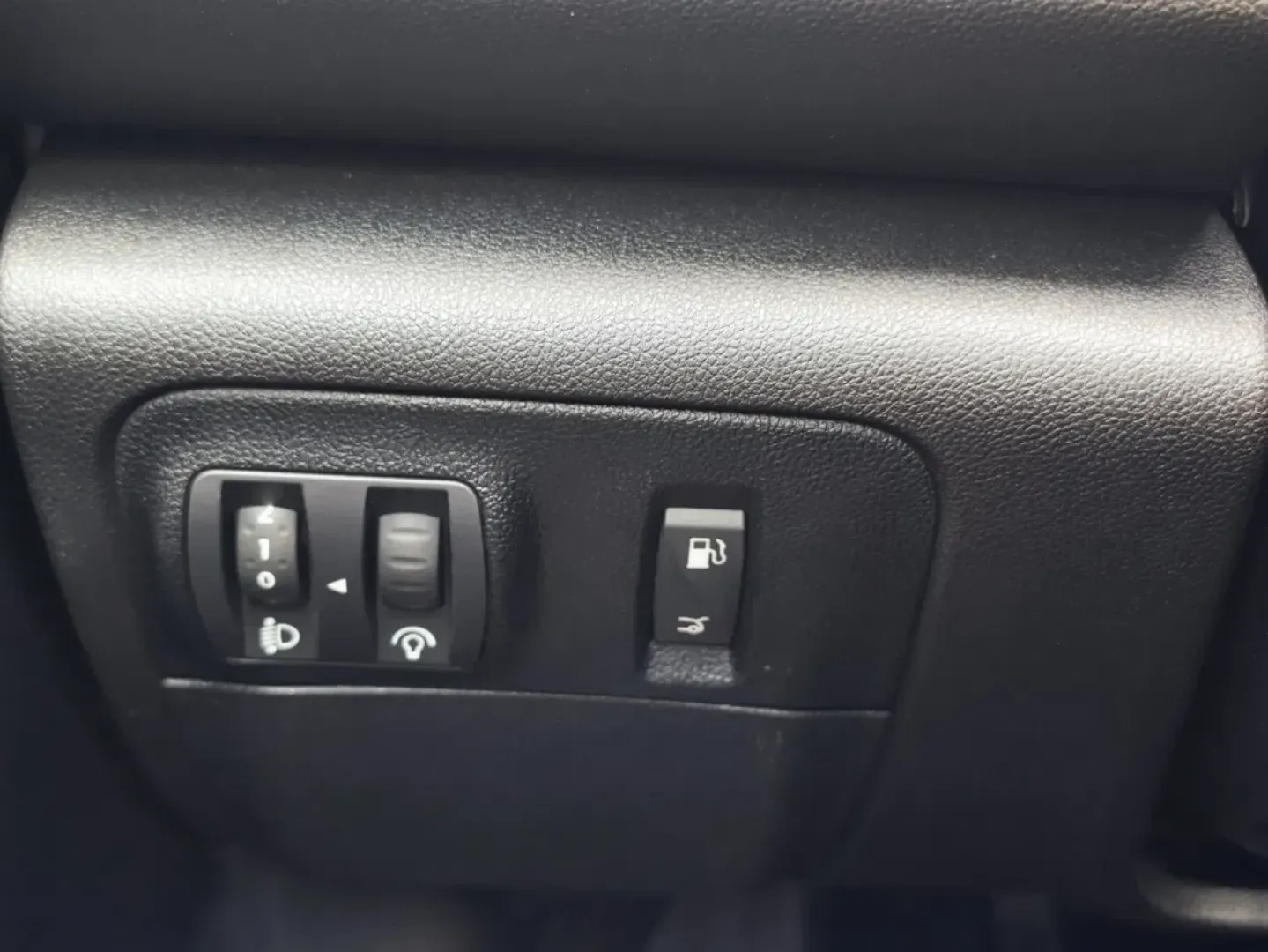 Cumpara/ Vinde online Renault Megane 2022 SH, la cel mai bun pret pentru tine!