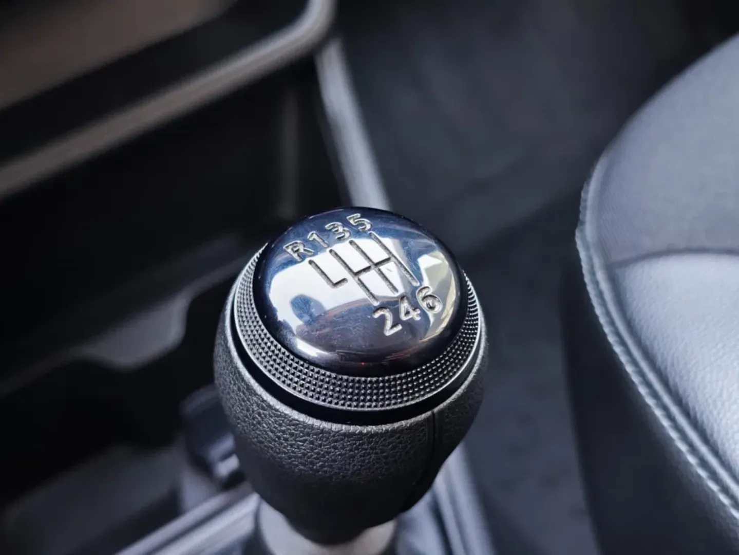 Cumpara/ Vinde online Renault Express 2023 SH, la cel mai bun pret pentru tine!