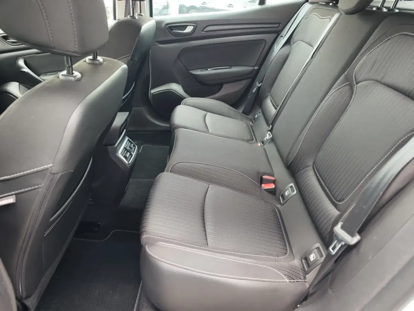 Cumpara/ Vinde online Renault Megane 2018 SH, la cel mai bun pret pentru tine!