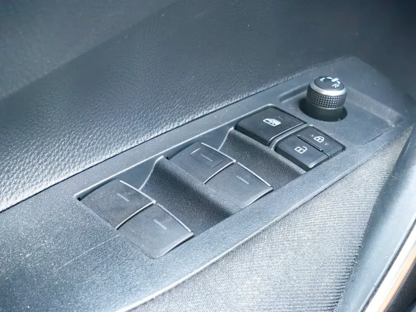 Cumpara/ Vinde online Toyota Corolla 2022 SH, la cel mai bun pret pentru tine!