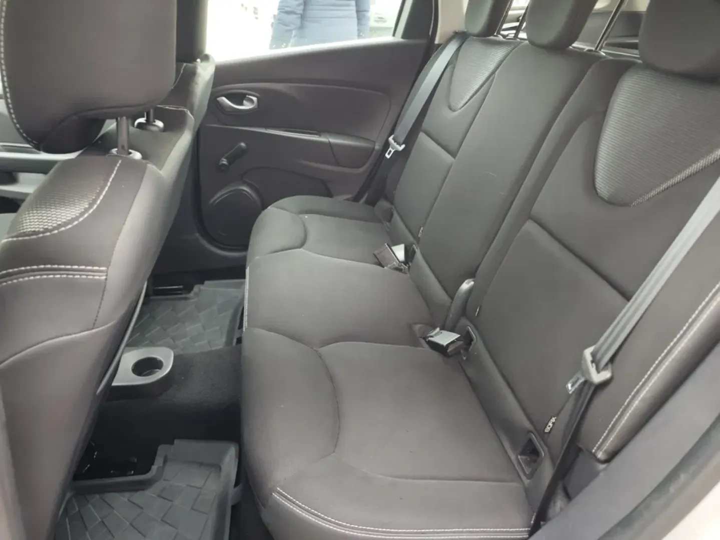 Cumpara/ Vinde online Renault Clio 2020 SH, la cel mai bun pret pentru tine!