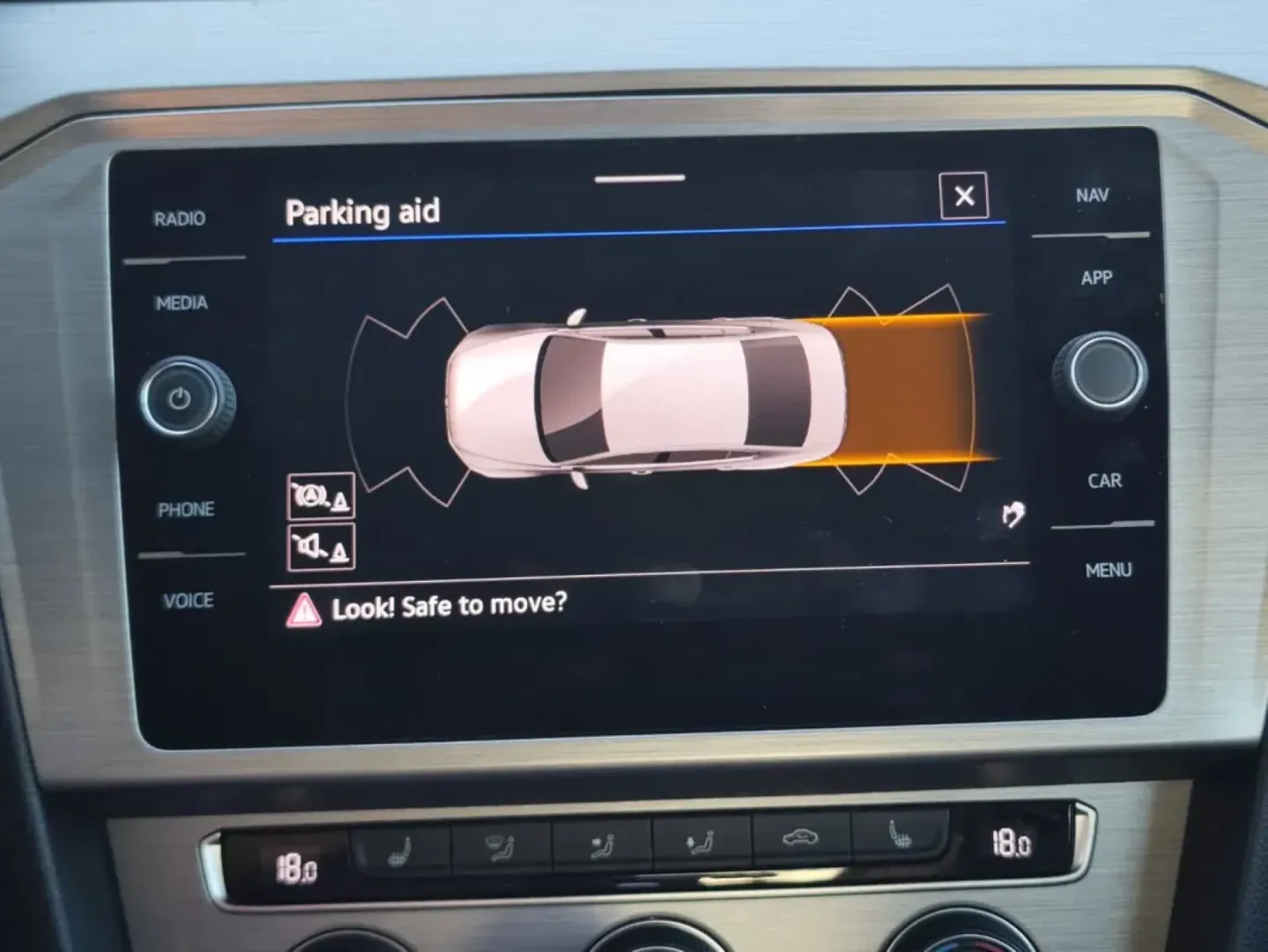 Cumpara/ Vinde online Volkswagen Passat 2020 SH, la cel mai bun pret pentru tine!