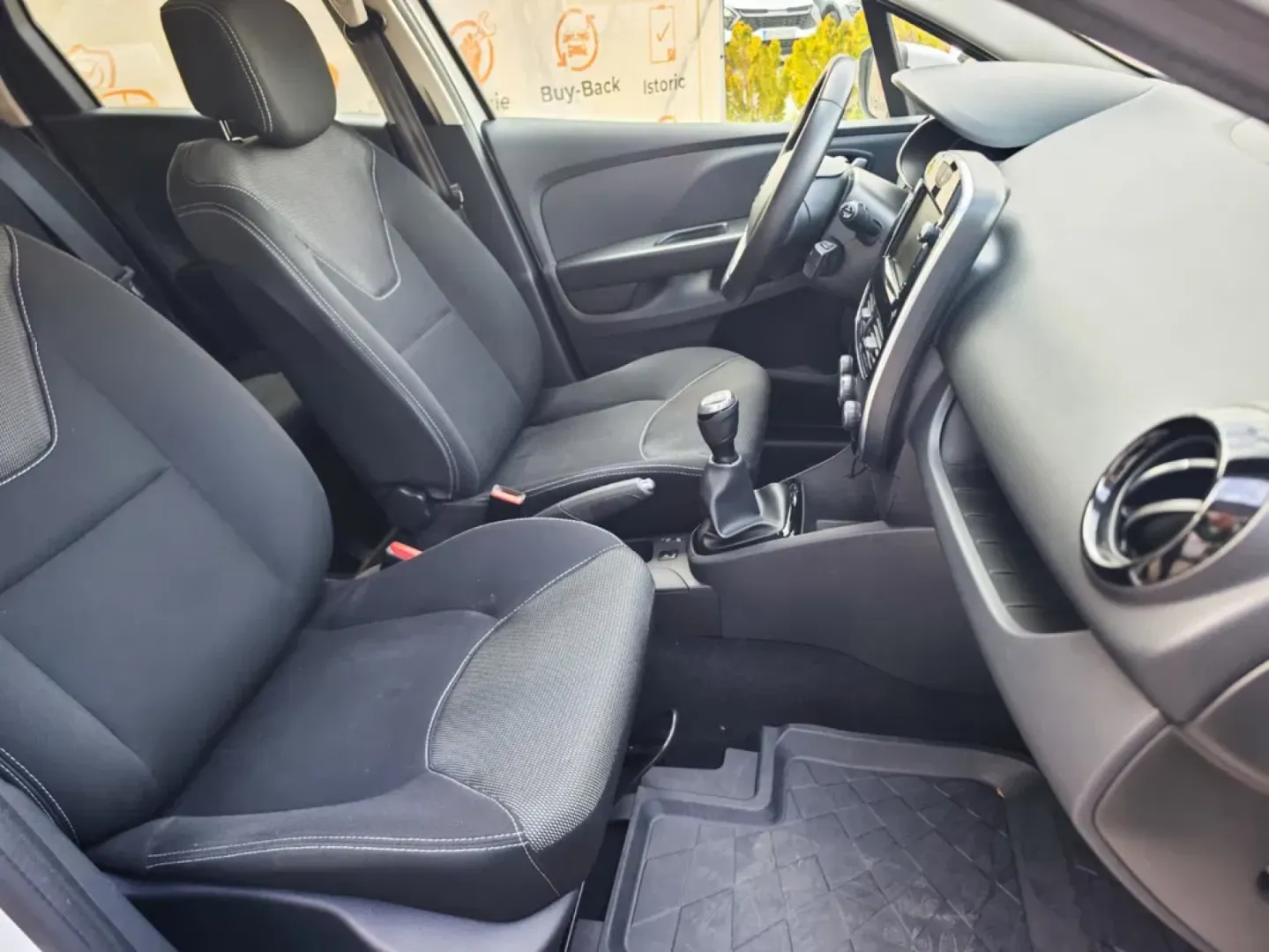 Cumpara/ Vinde online Renault Clio 2020 SH, la cel mai bun pret pentru tine!