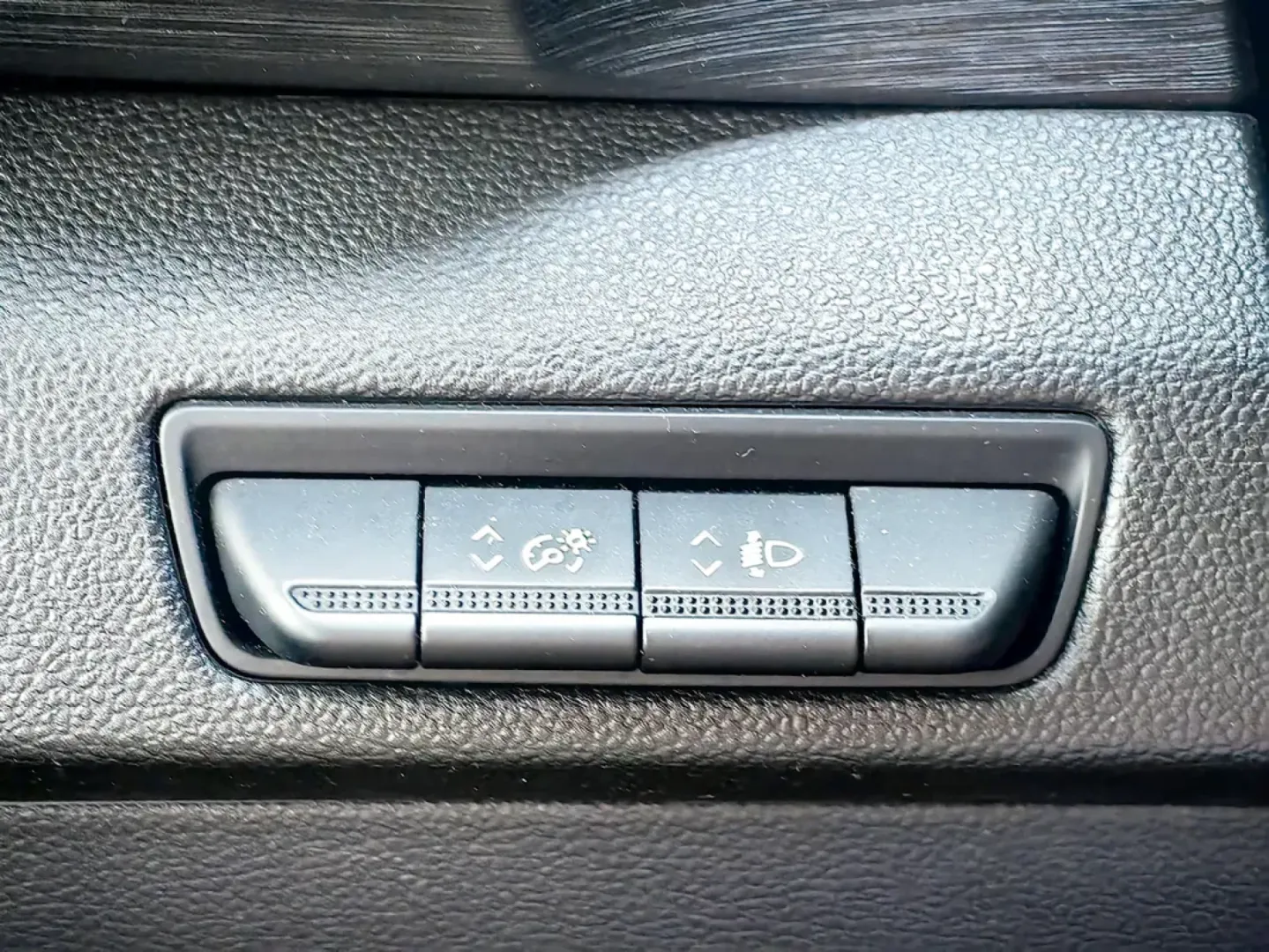 Cumpara/ Vinde online Renault Trafic 2021 SH, la cel mai bun pret pentru tine!