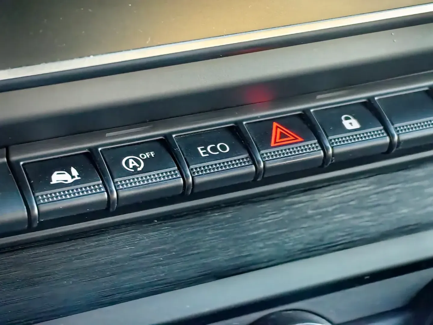 Cumpara/ Vinde online Renault Trafic 2021 SH, la cel mai bun pret pentru tine!