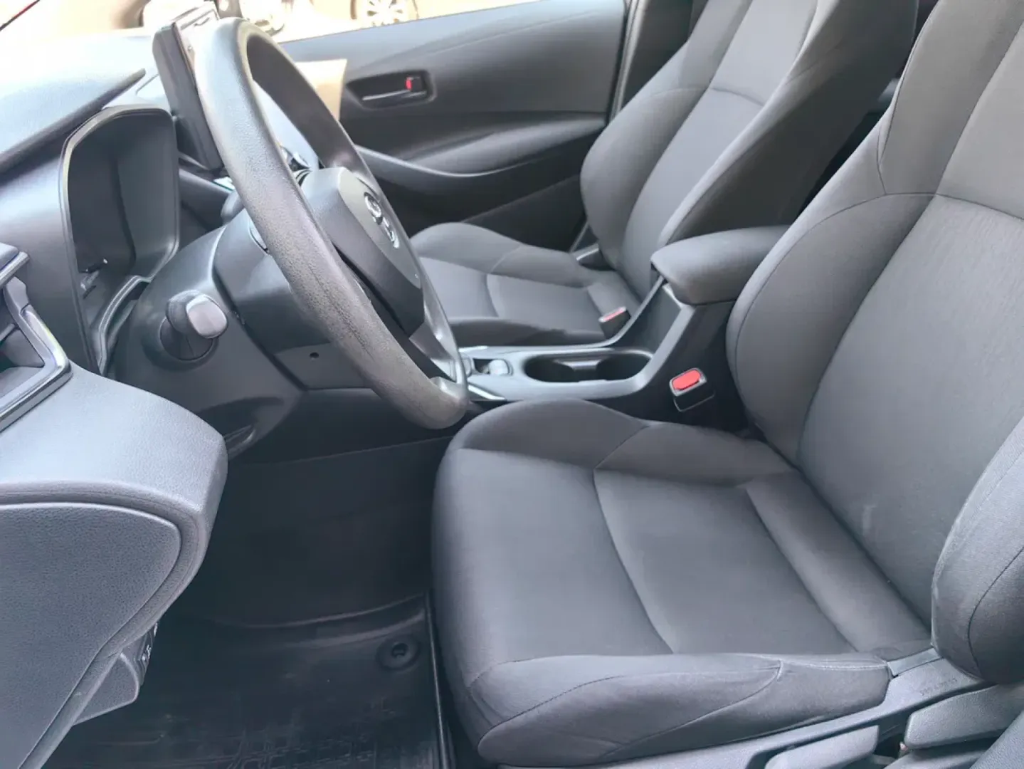 Cumpara/ Vinde online Toyota Corolla 2022 SH, la cel mai bun pret pentru tine!