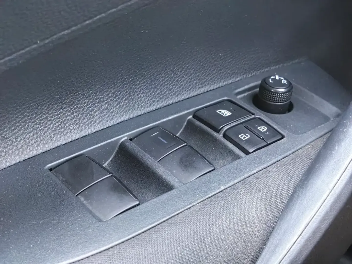 Cumpara/ Vinde online Toyota Corolla 2022 SH, la cel mai bun pret pentru tine!