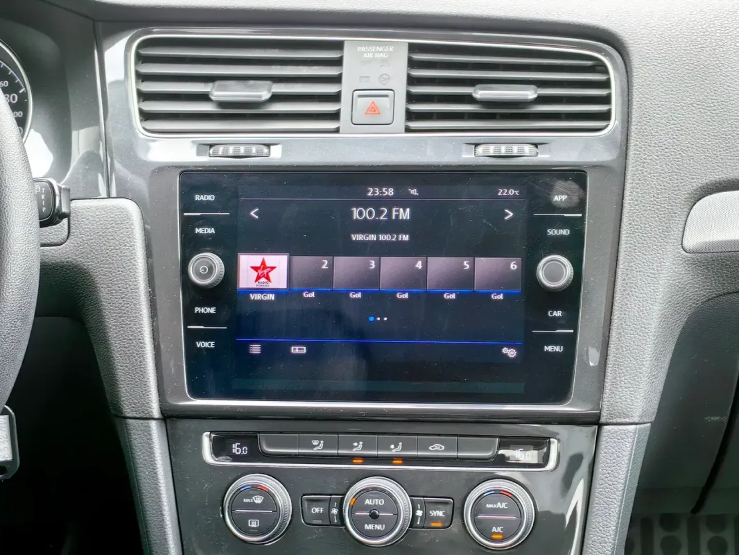 Cumpara/ Vinde online Volkswagen Golf 2020 SH, la cel mai bun pret pentru tine!