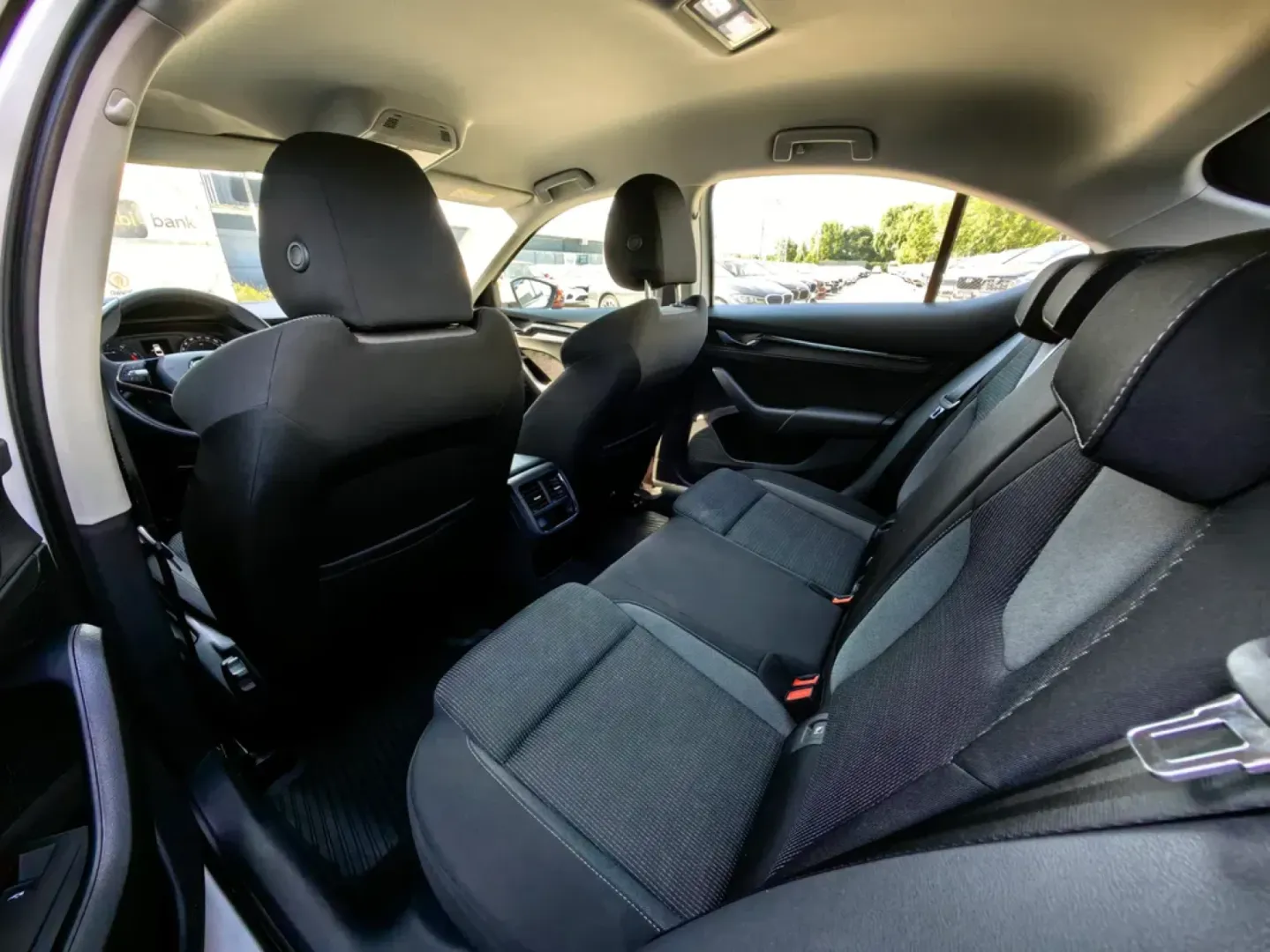 Cumpara/ Vinde online Skoda Octavia 2023 SH, la cel mai bun pret pentru tine!