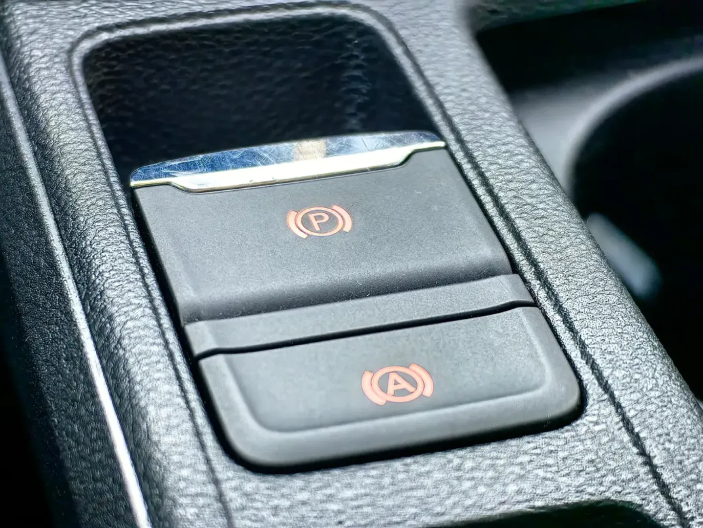 Cumpara/ Vinde online Skoda Octavia 2023 SH, la cel mai bun pret pentru tine!